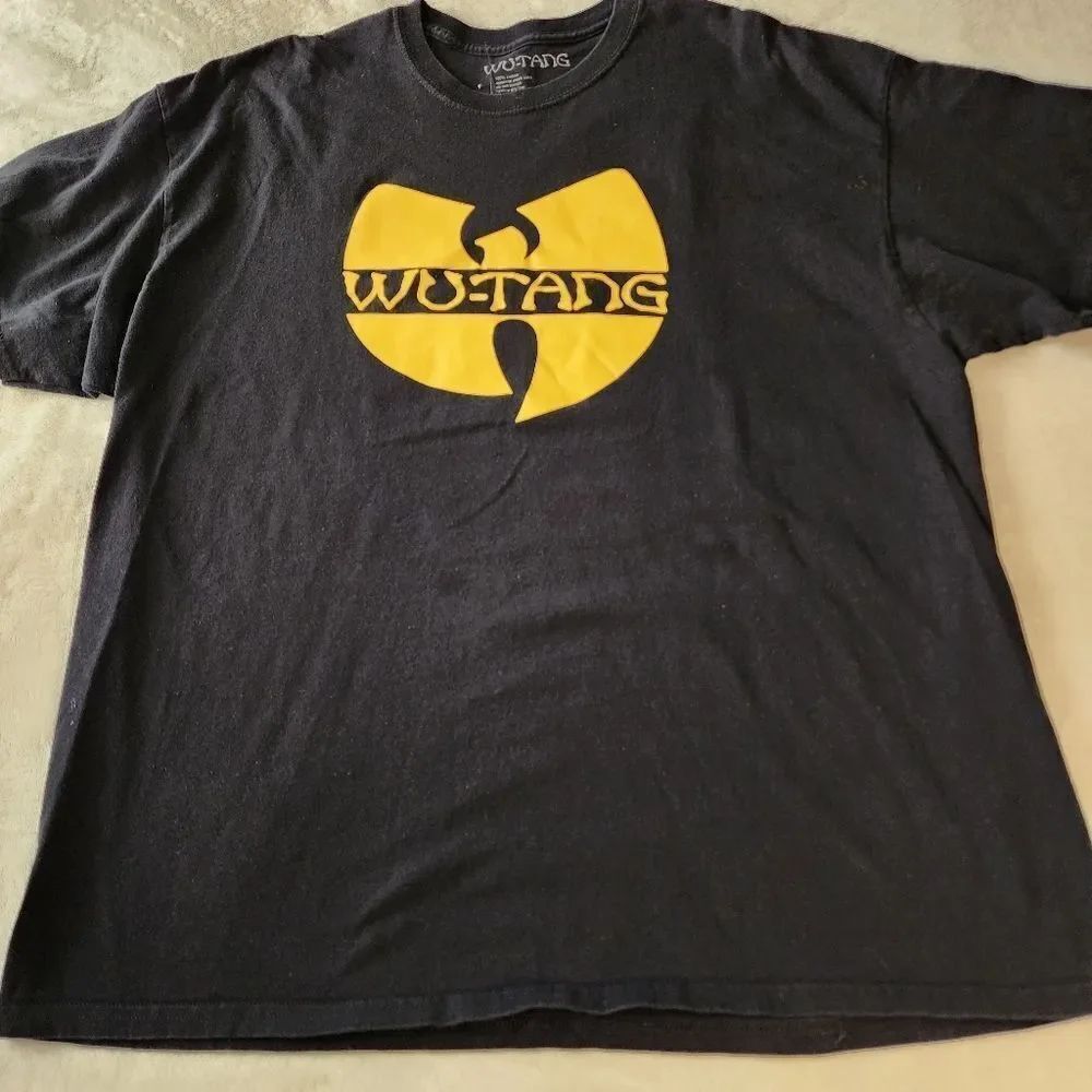 Wu-Tang Tshirt With Graphics Size 2XL